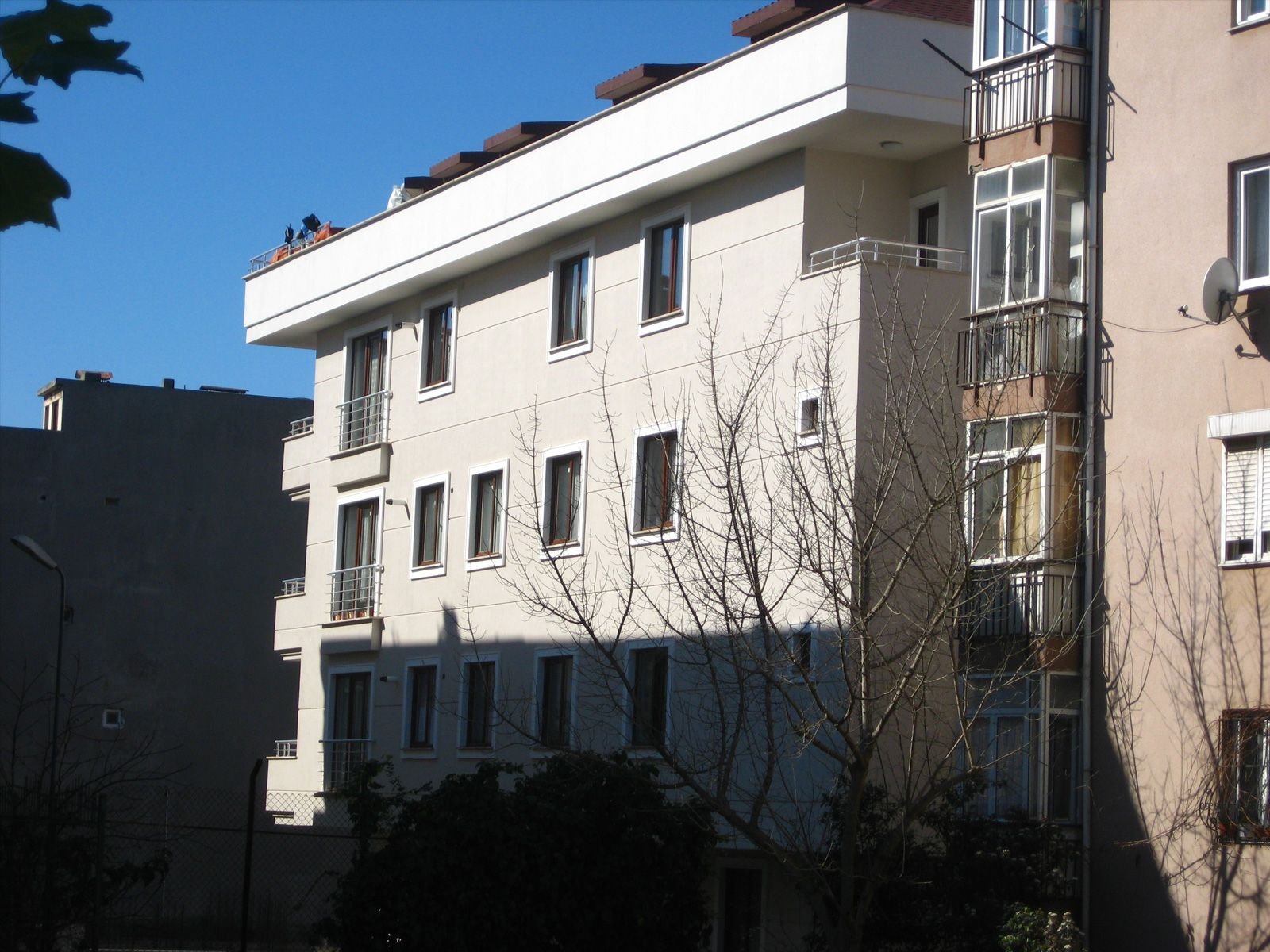 Ada Apartmanı — 