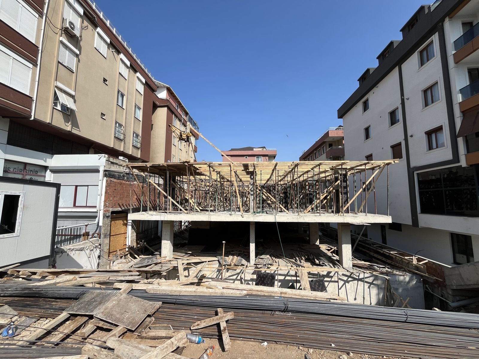 Ali Özhamurkar Apartmanı — 