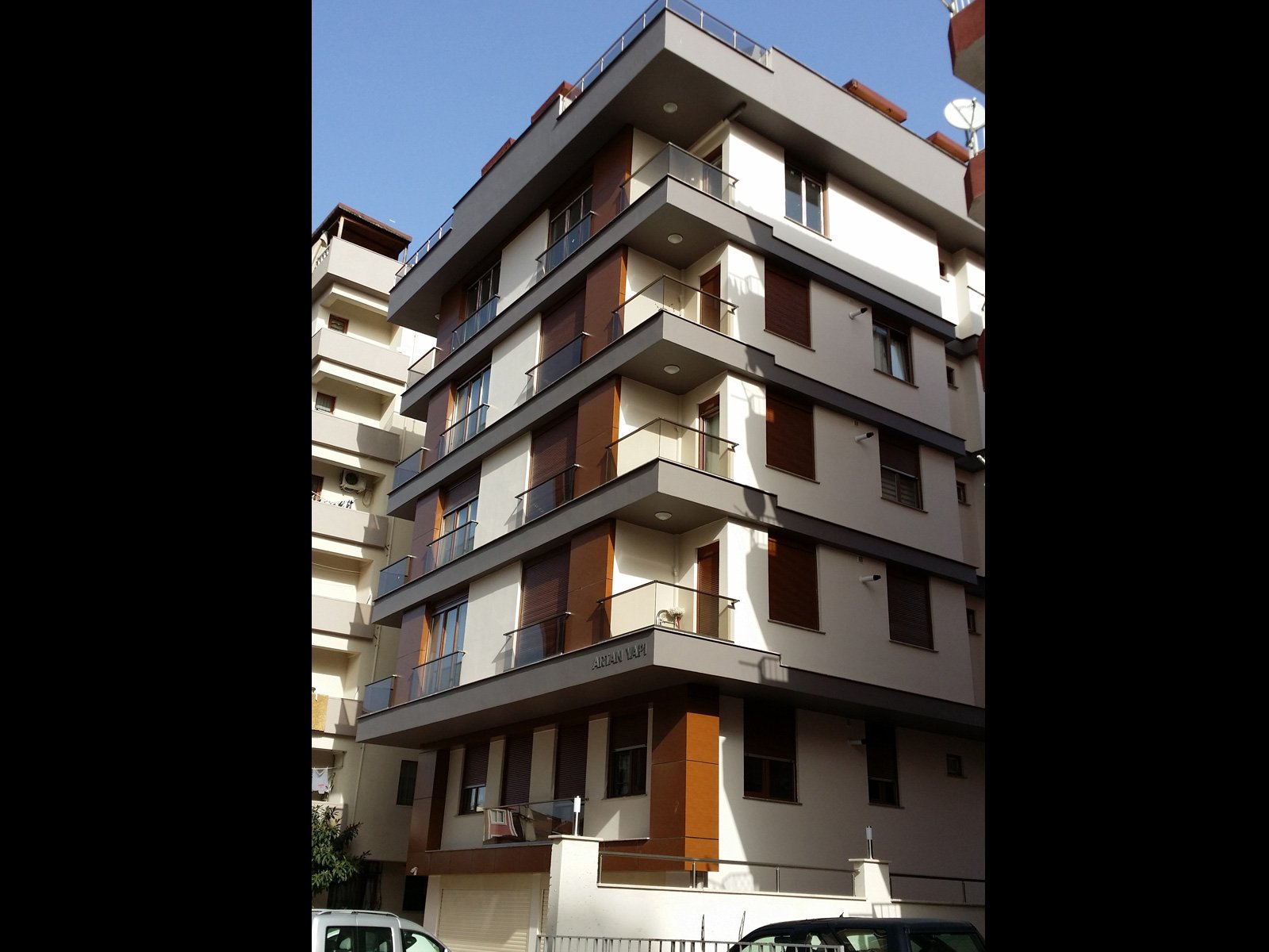 Altayçesme Çakır Apartmanı — 