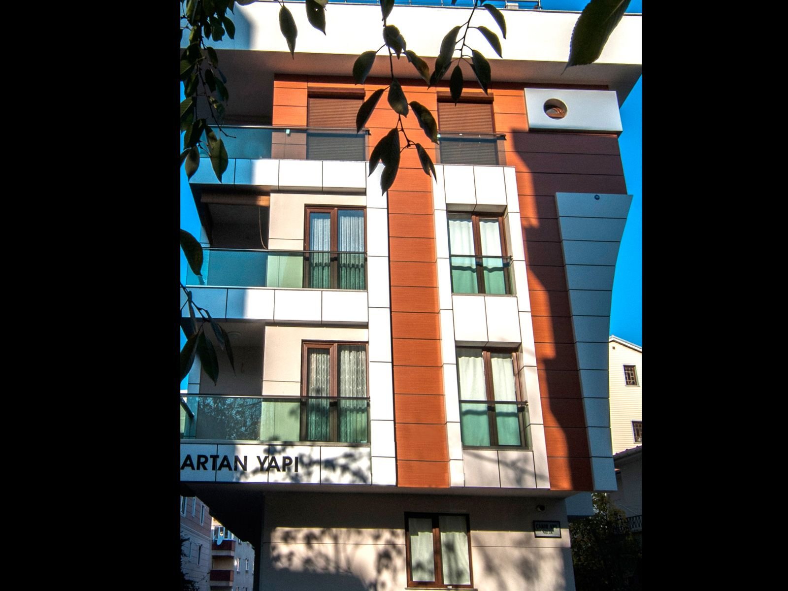 Çakır Apartmanı — 