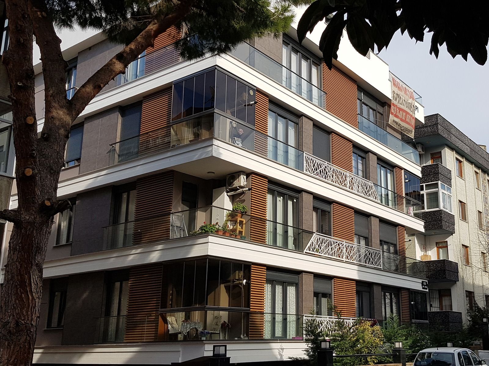 Ece Apartmanı — 