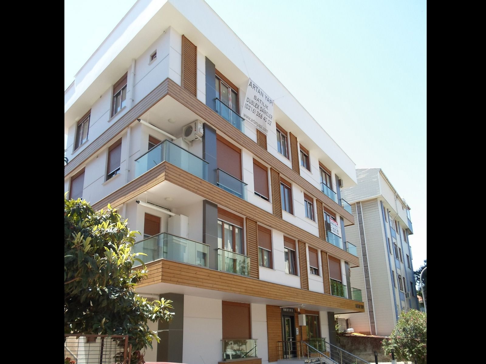 Fehmi Bey Apartmanı — 