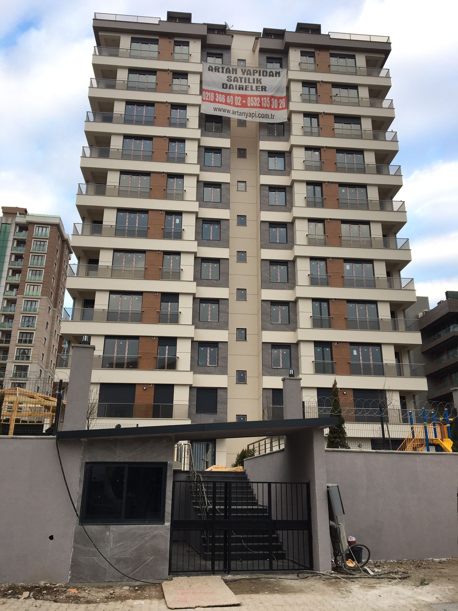 Güllü Apartmanı — 