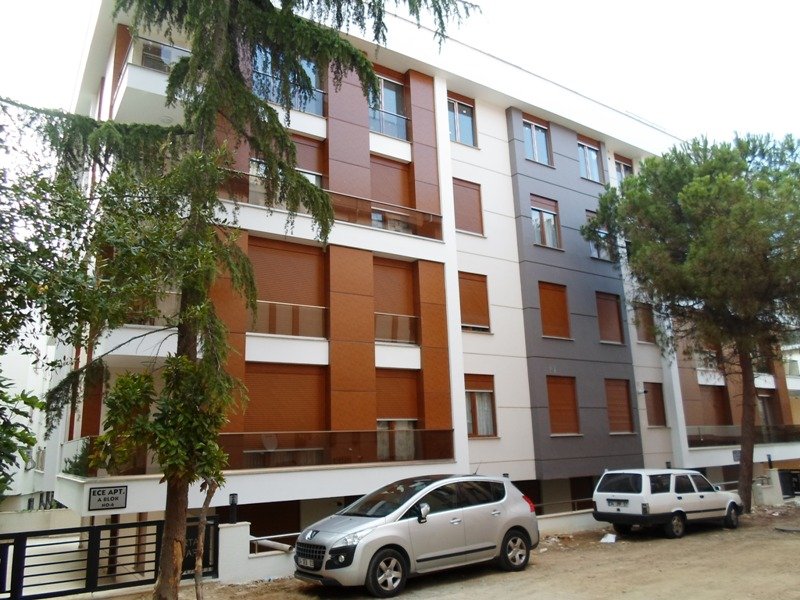 Küçükyalı Ece Apartmanı — 