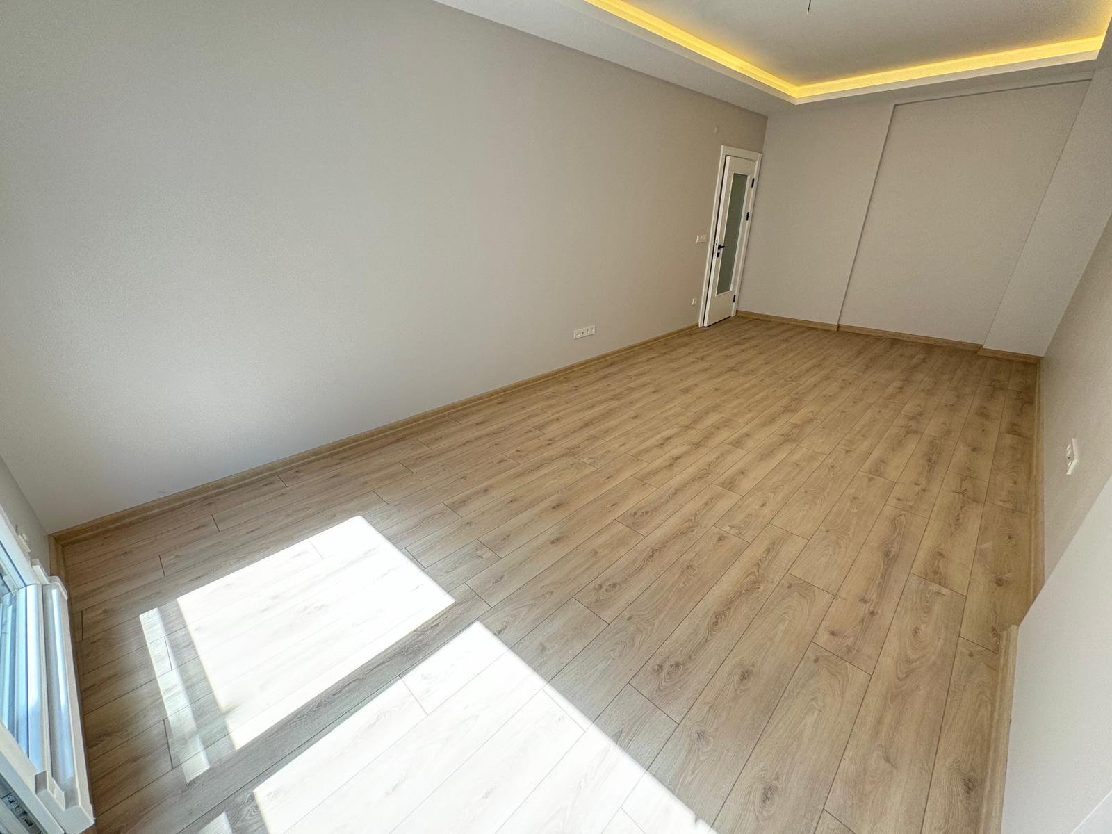 Lale Apartmanı — 