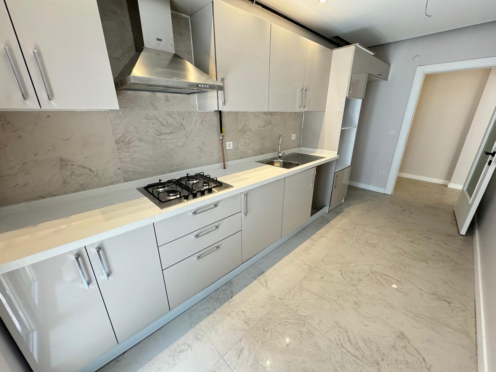 Lale Apartmanı — 