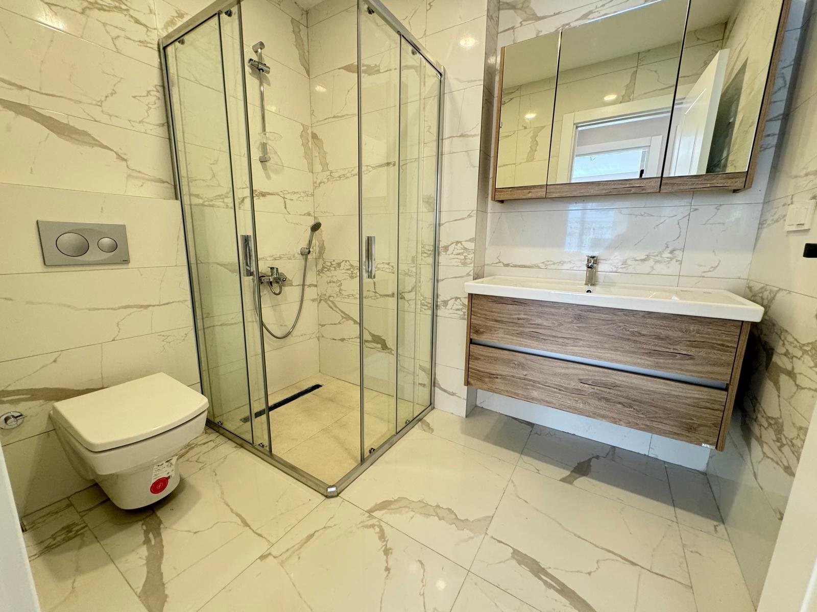 Lale Apartmanı — 