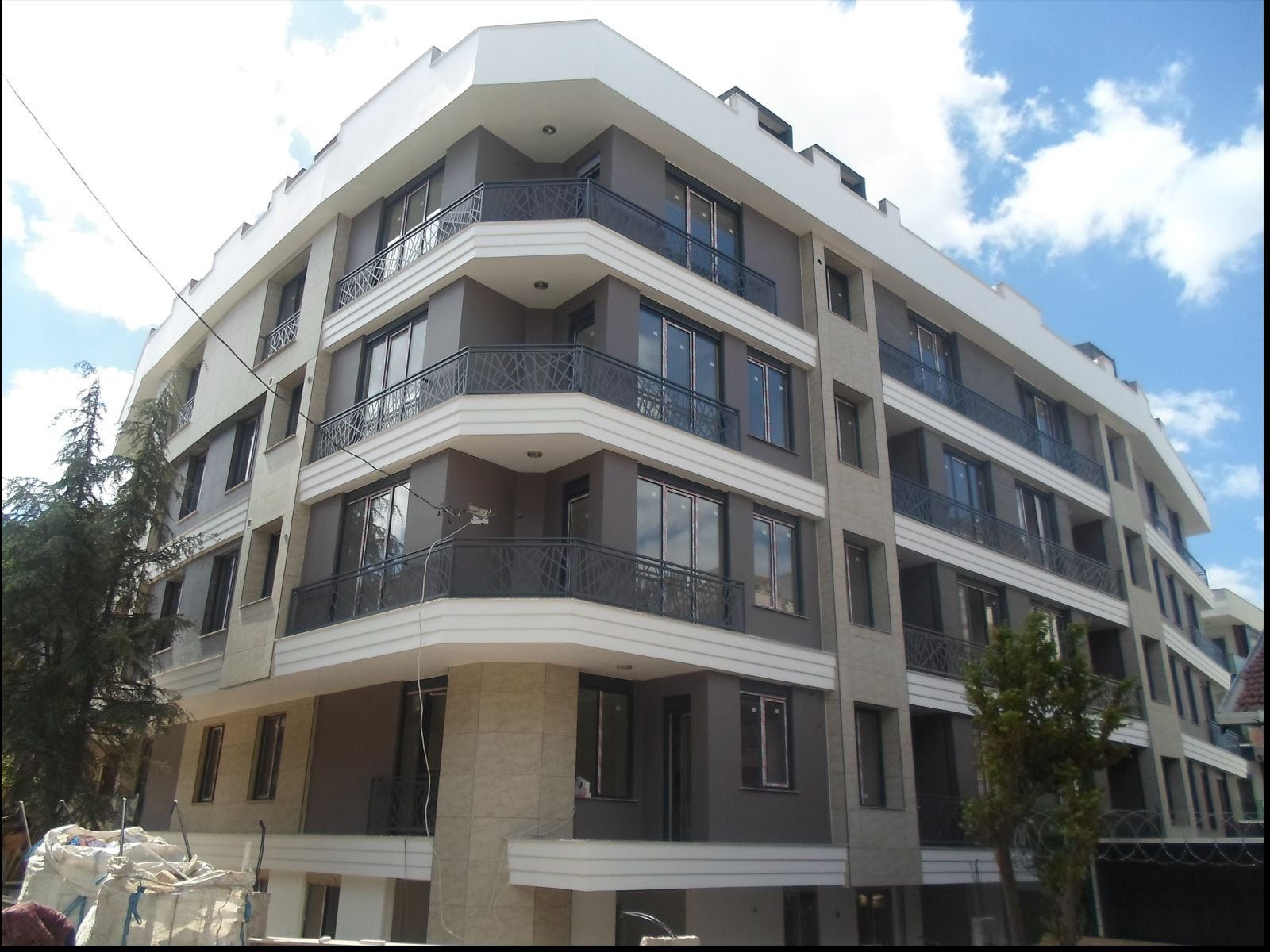 Mete Apartmanı — 