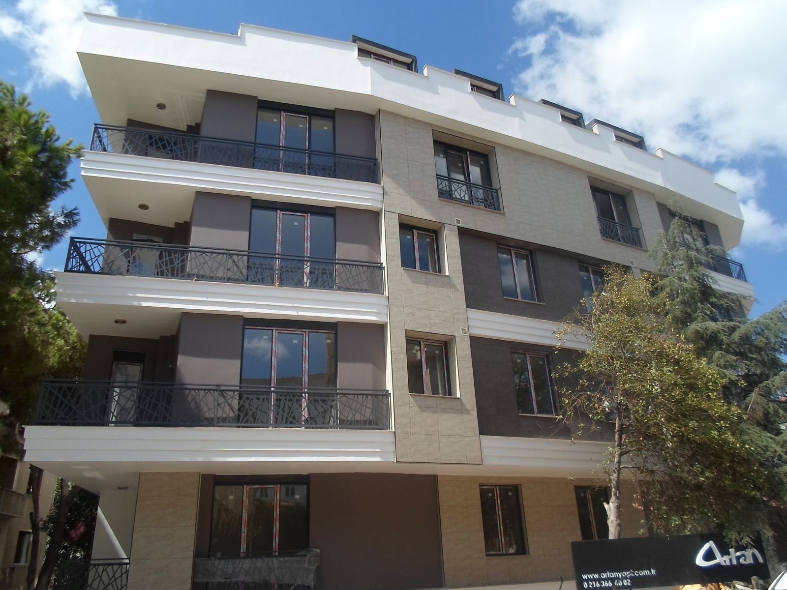 Mete Apartmanı — 
