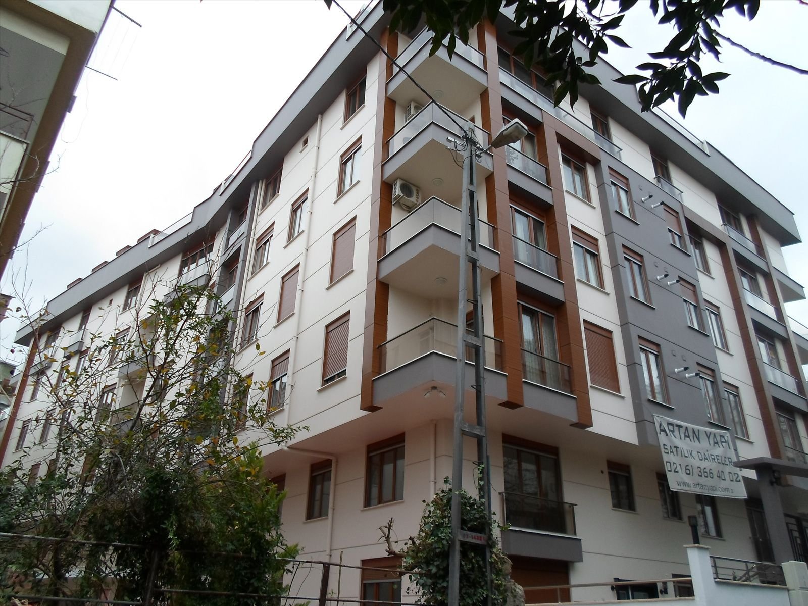 Öncü- Karadeniz Apartmanı — 