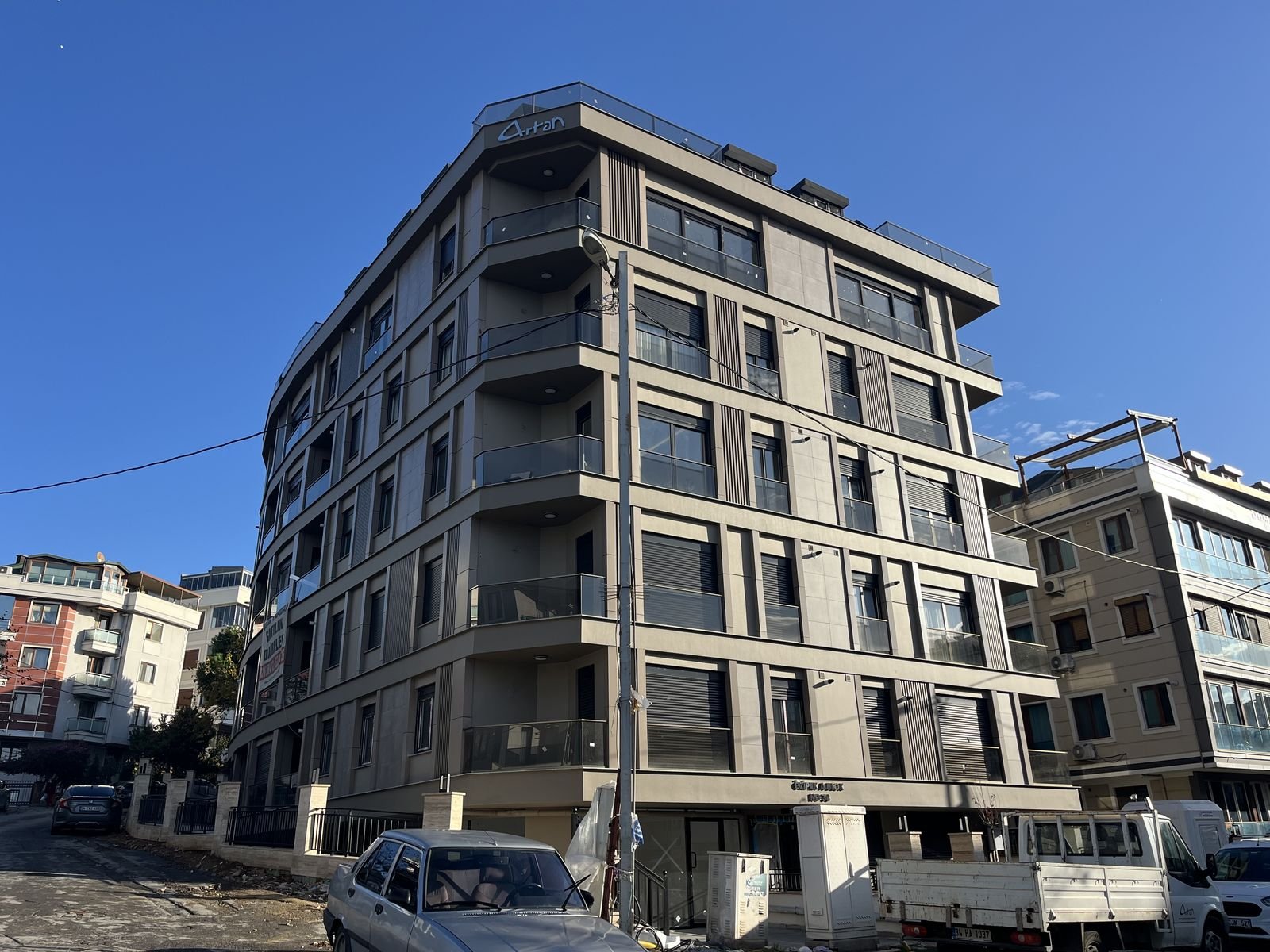 Özipek Apartmanı — 