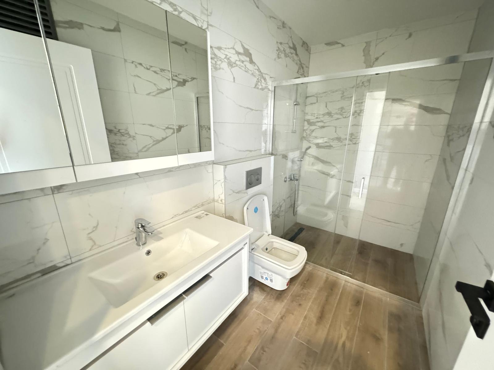 Özsu Apartmanı — 